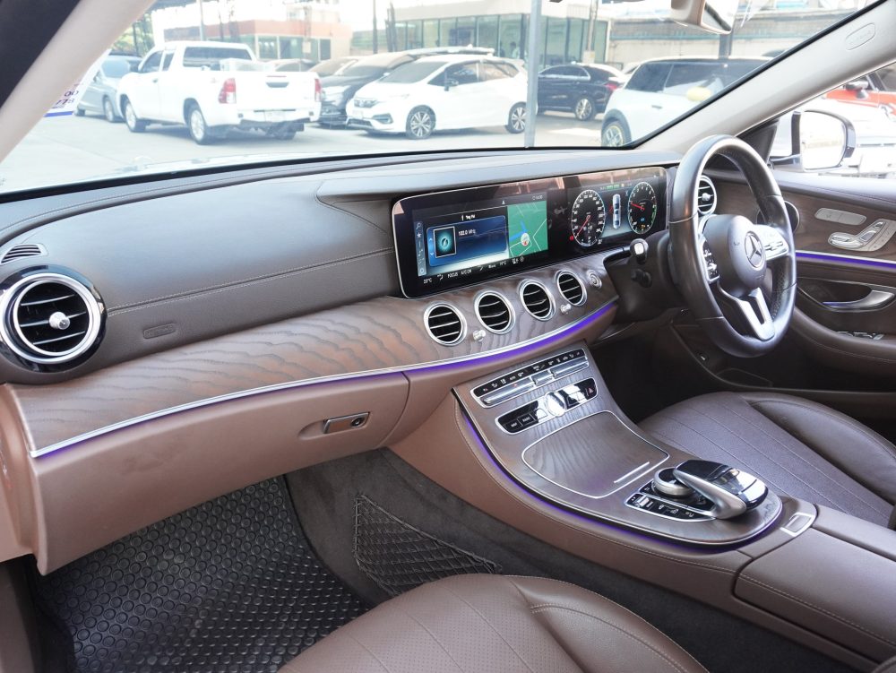 2019 MERCEDES-BENZ E350 2.0 E EXCLUSIVE [9P0714]