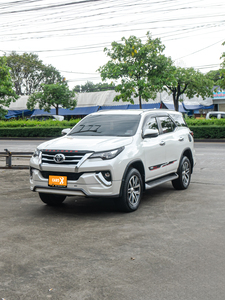 2019 TOYOTA FORTUNER 2.4 V [1P1876V]