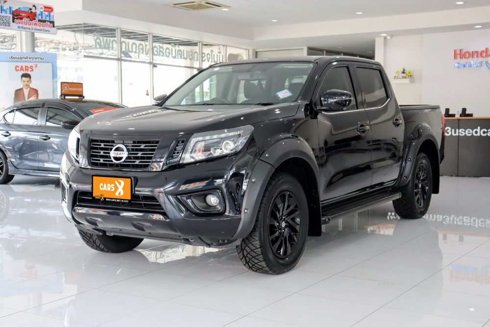 2020 NISSAN NP300 NAVARA 2.5 EL CALIBRE BLACK EDITION [2S0041]