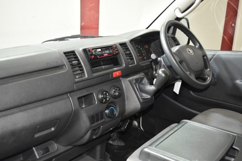 2017 TOYOTA HIACE 3.0 ECONOMY [1P1760]