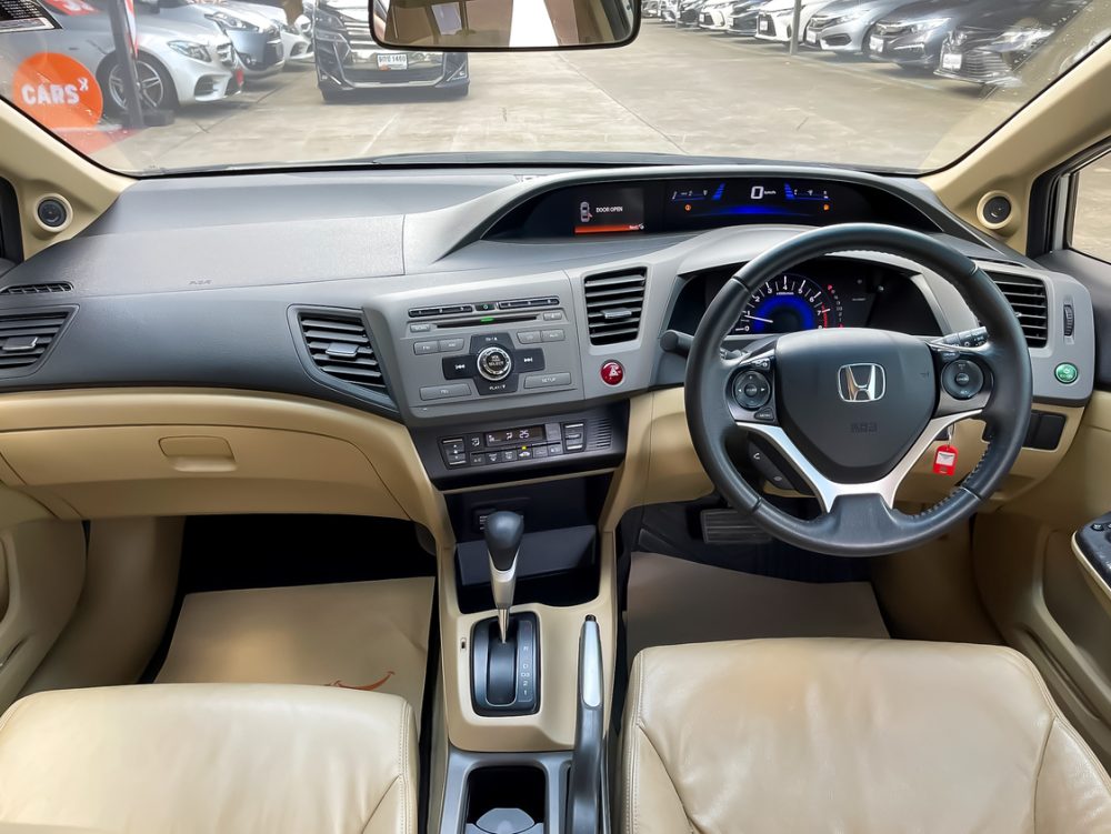 2013 HONDA CIVIC 1.8 E [1P1903V]