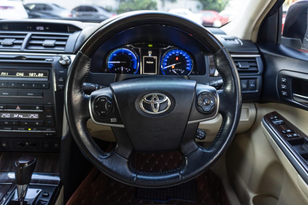 2016 TOYOTA CAMRY 2.5 HYBRID [1P1814]