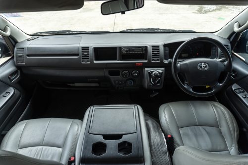 2017 TOYOTA COMMUTER 3.0 D4D [1P1845]