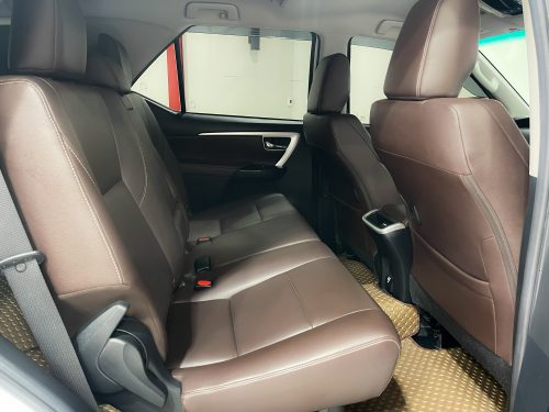 2019 TOYOTA FORTUNER 2.4 V [1P1876V]