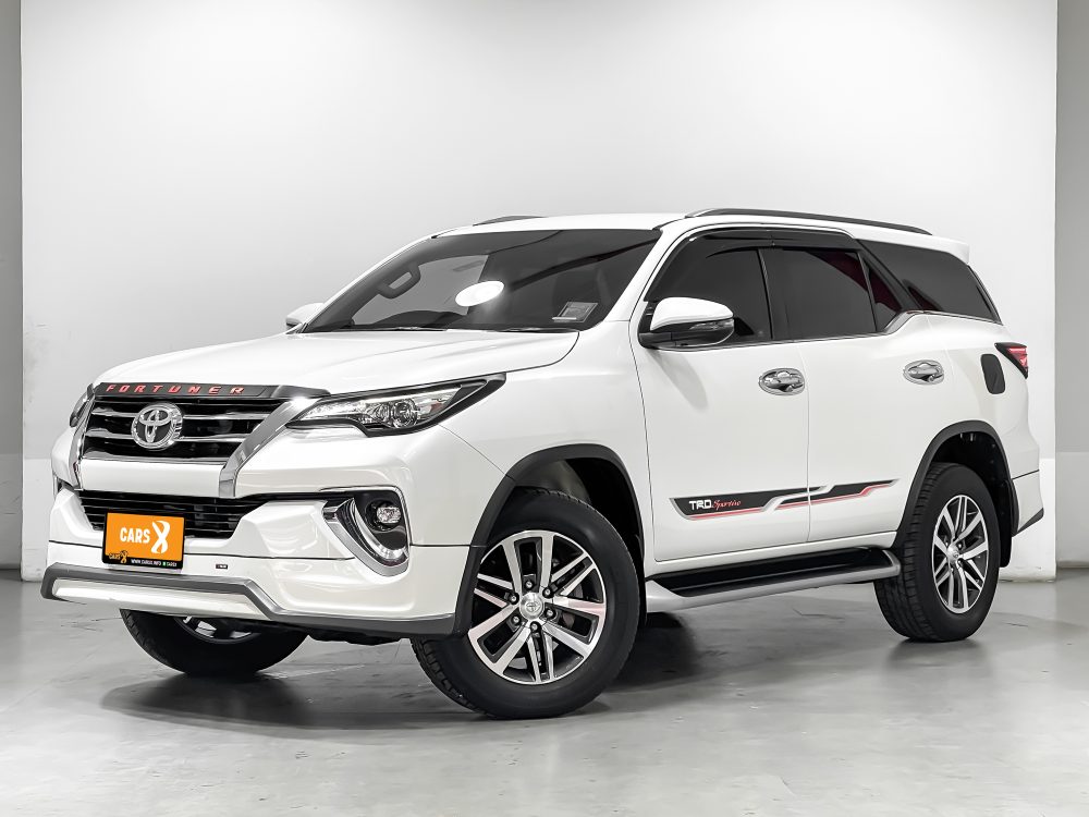 2019 TOYOTA FORTUNER 2.4 V [1P1876V]