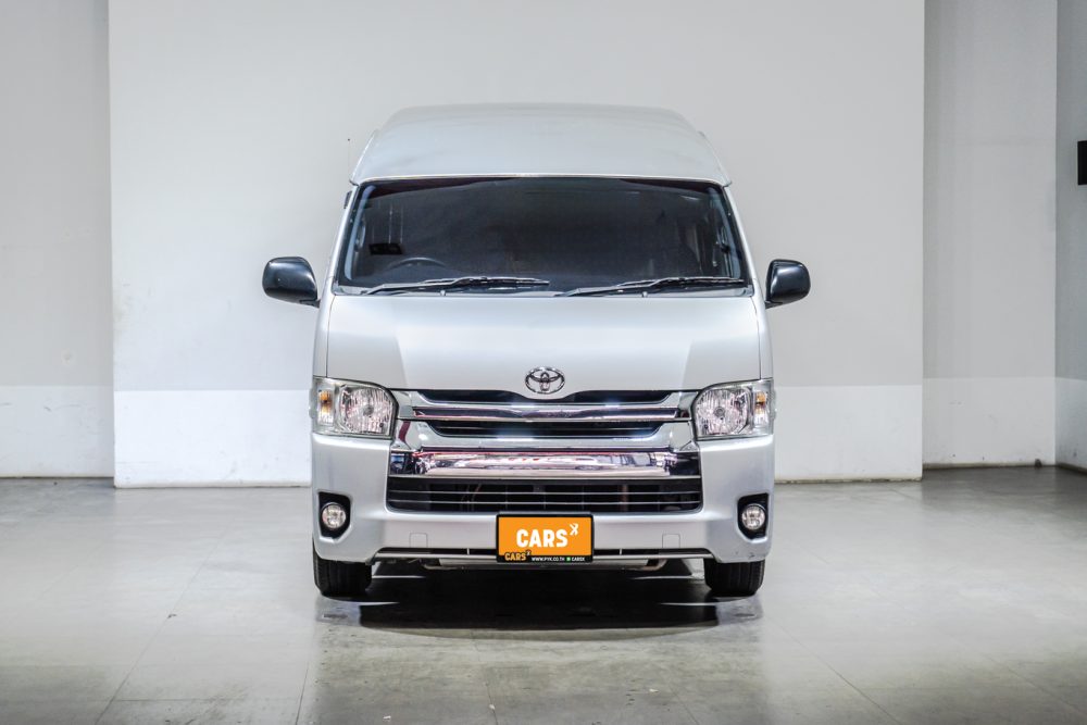 2019 TOYOTA COMMUTER 3.0 D4D [1P1766]