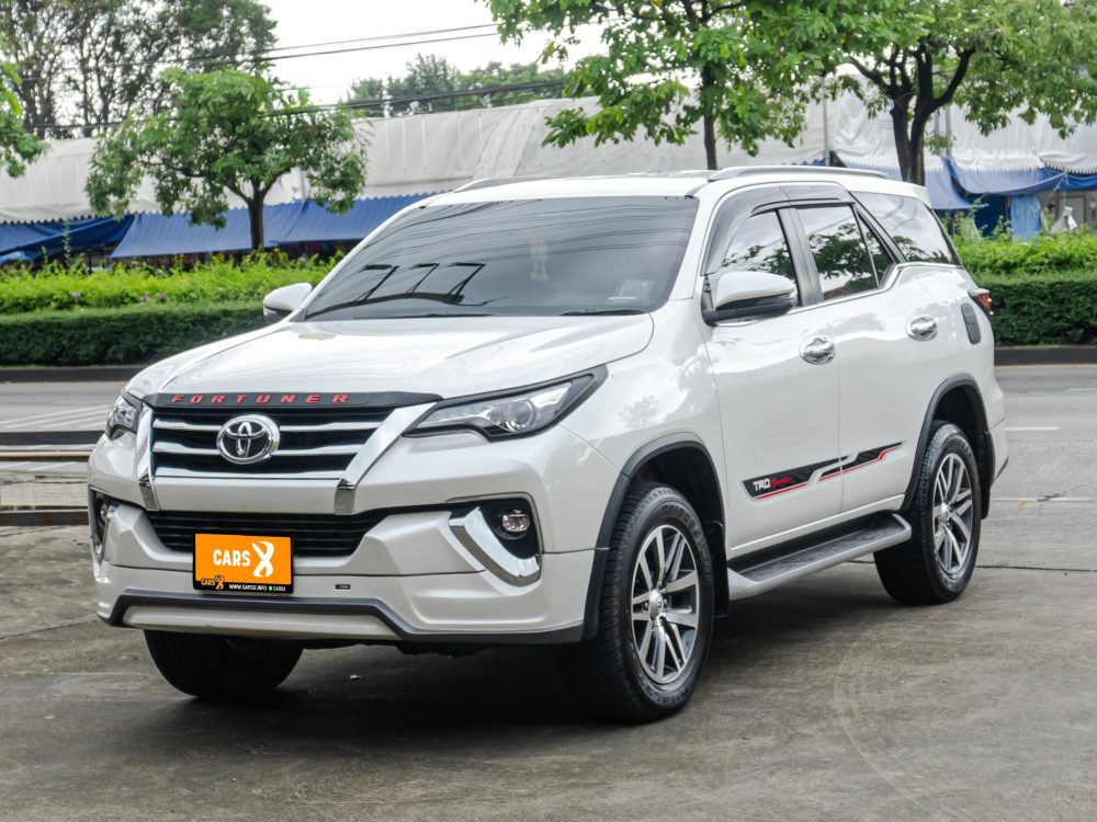 2019 TOYOTA FORTUNER 2.4 V [1P1876V]