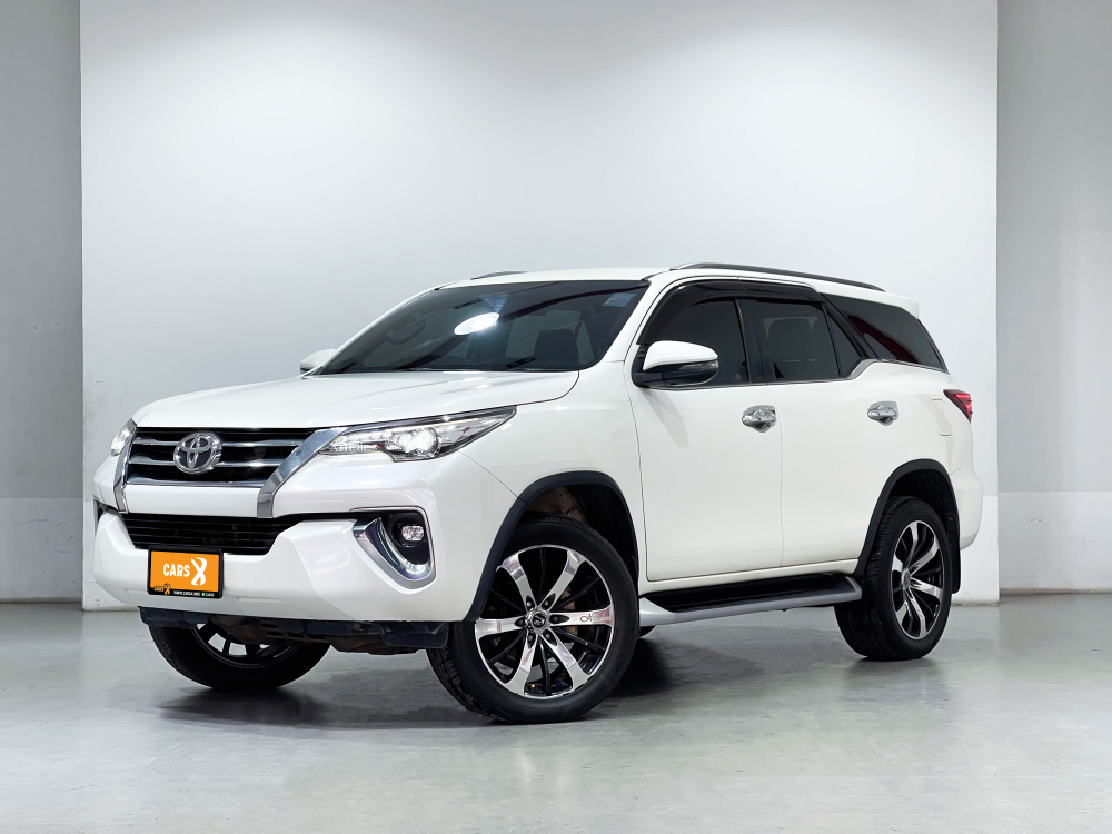 2019 Toyota FORTUNER 2.4 V 4WD [1P2011]