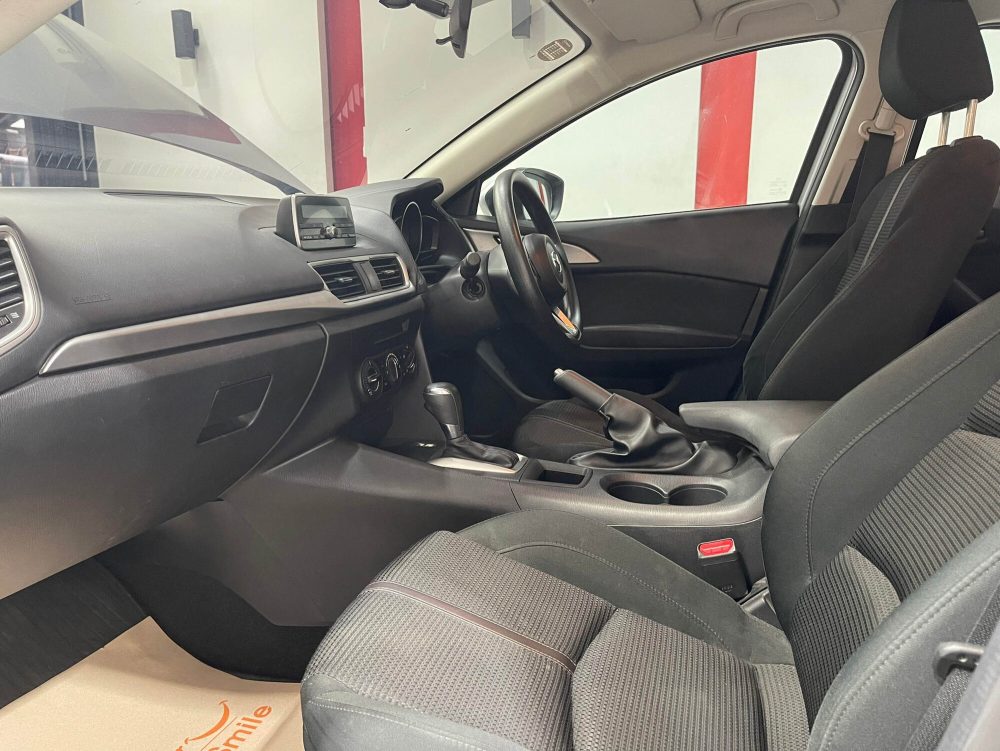 2019 Mazda 3 2.0 E [1P1992]