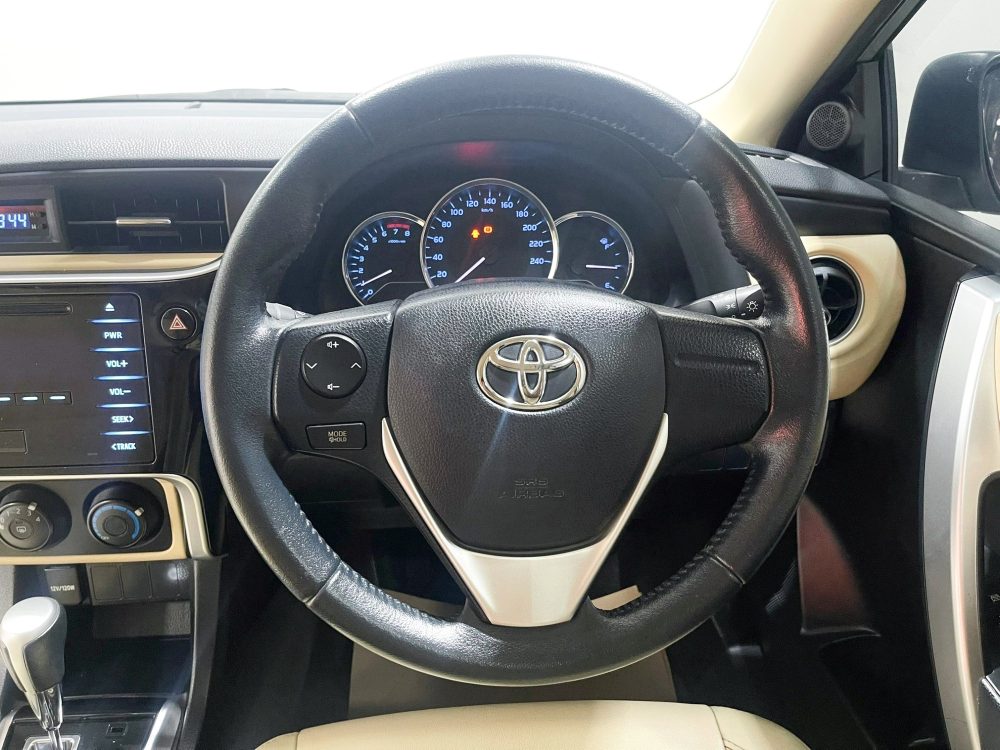 2019 Toyota COROLLA ALTIS 1.6 G [9P0775]