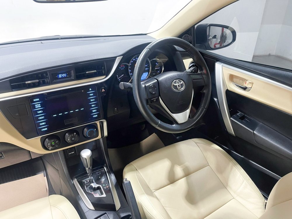 2019 Toyota COROLLA ALTIS 1.6 G [9P0775]