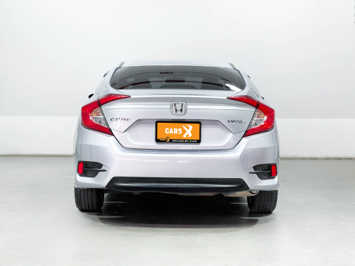 2018 Honda CIVIC 1.8 E [1P1990]