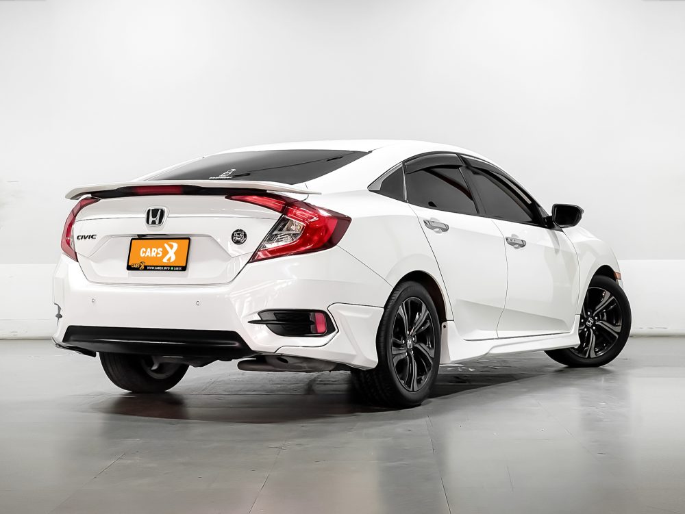 2018 Honda CIVIC 1.8 EL [1P2005]