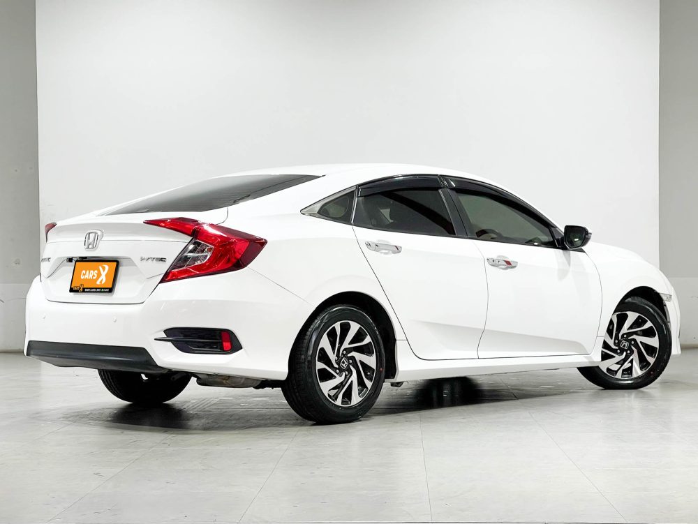 2016 HONDA CIVIC 1.8 EL [1P1886V]