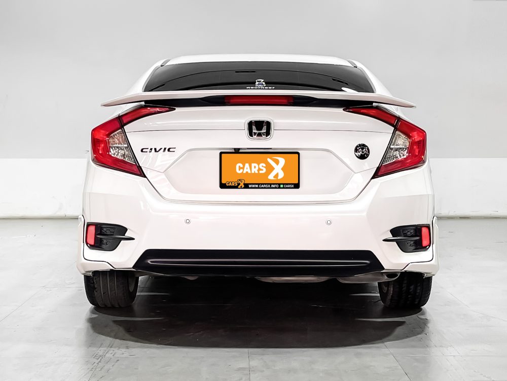 2018 Honda CIVIC 1.8 EL [1P2005]