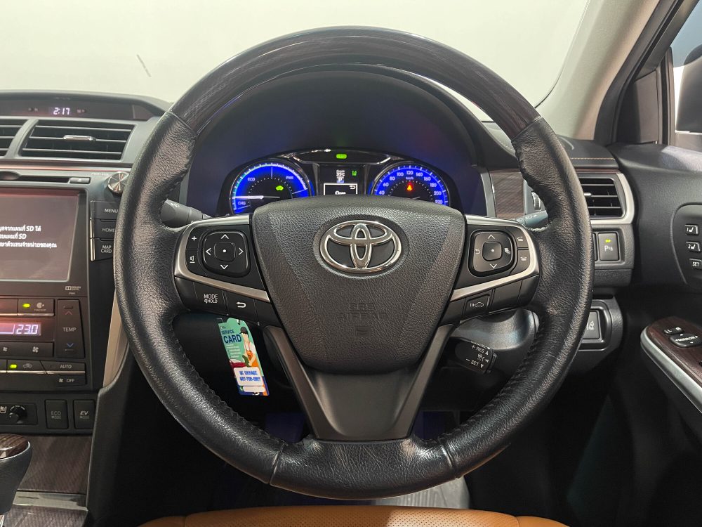 2018 TOYOTA CAMRY 2.5 HYBRID PREMIUM [9P0759]