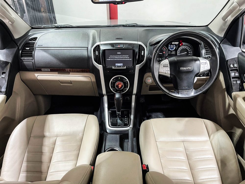 2019 ISUZU MU-X 3.0 DVD [9P0789]