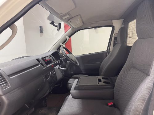 2018 TOYOTA HIACE 3.0 ECONOMY [1P1968]