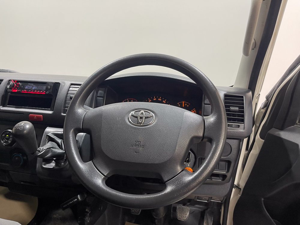 2018 TOYOTA HIACE 3.0 ECONOMY [1P1968]