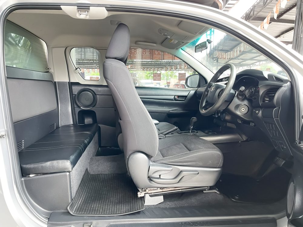 2019 TOYOTA HILUX REVO 2.4 J PLUS [1P1978]