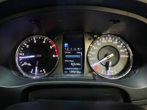 2020 TOYOTA HILUX REVO 2.4 MID PRERUNNER [1P2036]*