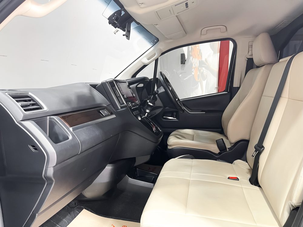 2021 TOYOTA MAJESTY 2.8 PREMIUM [1P2030]