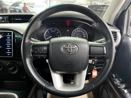 2019 TOYOTA HILUX REVO 2.4 E [1P1982]