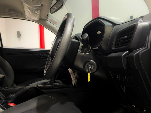 2021 ISUZU D-MAX 1.9 S [1P1942]*