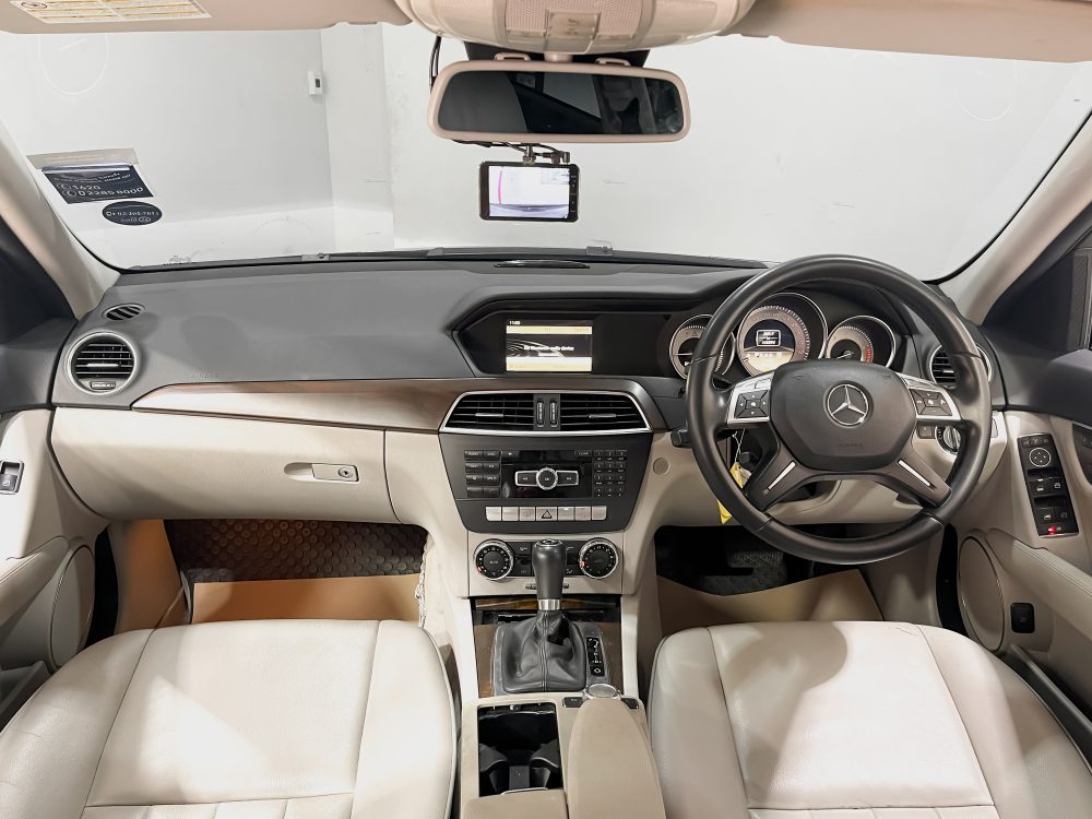 2012 MERCEDES-BENZ C200 CGI 1.8 ELEGANCE [1P2032V]