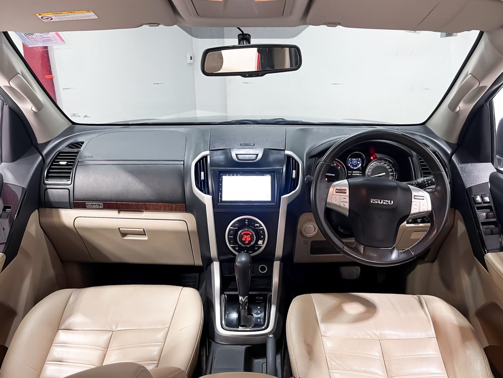 2018 ISUZU MU-X 3.0 DVD [1P2059]