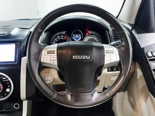 2018 ISUZU MU-X 3.0 DVD [1P2059]