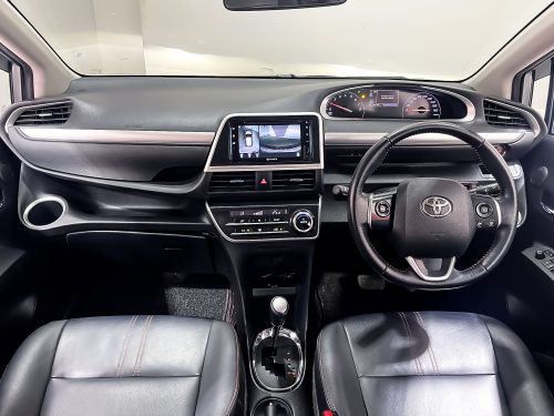 2021 TOYOTA SIENTA 1.5 V [1P2131]