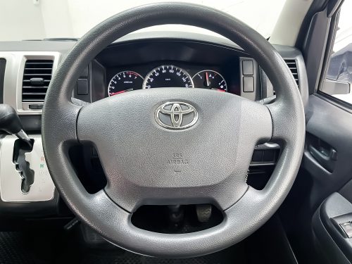 2017 TOYOTA VENTURY 2.7 G [1P2088]