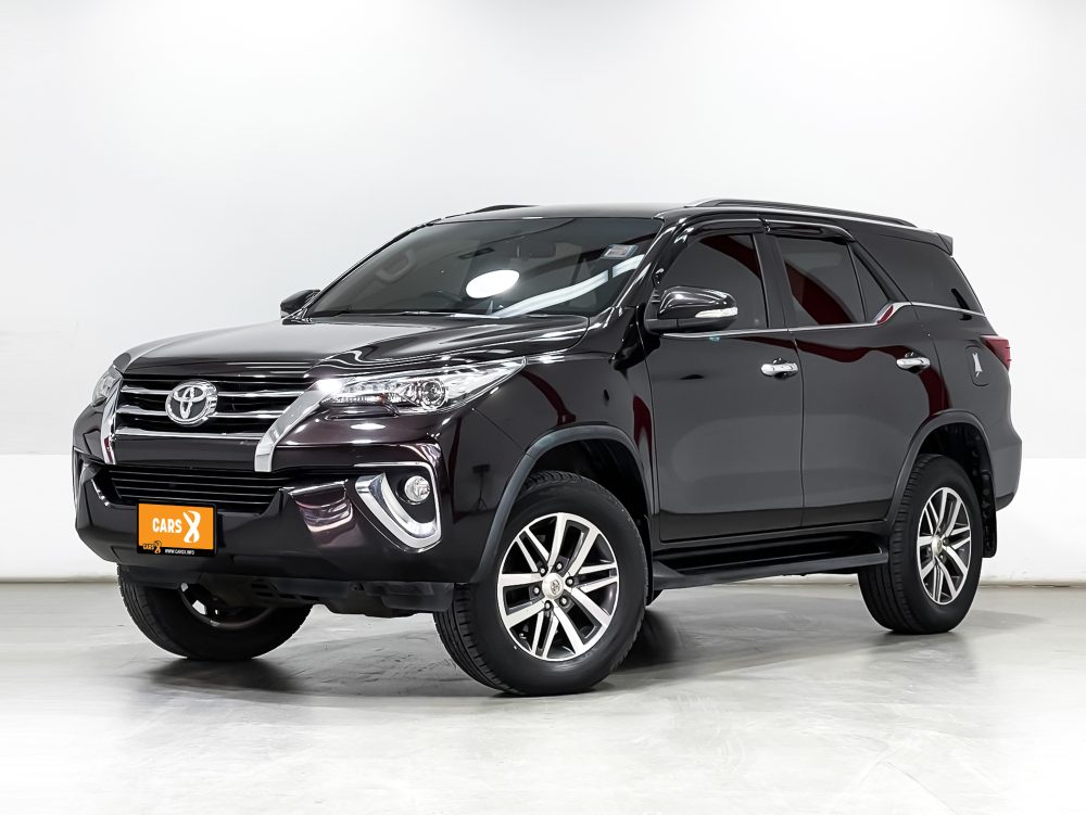 2017 TOYOTA FORTUNER 2.4 V [1P2137V]