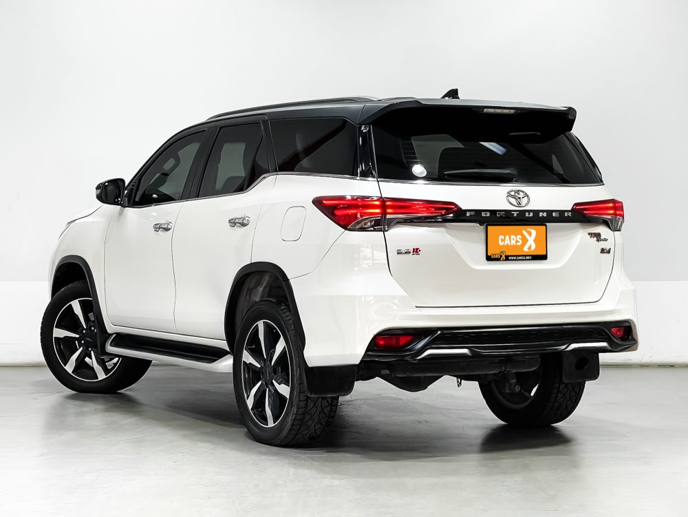 2019 TOYOTA FORTUNER 2.8 TRD SPORTIVO 4WD [1P2154]