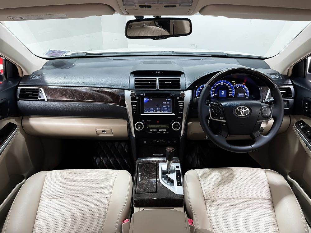 2015 TOYOTA CAMRY 2.5 HYBRID [1P2177V]