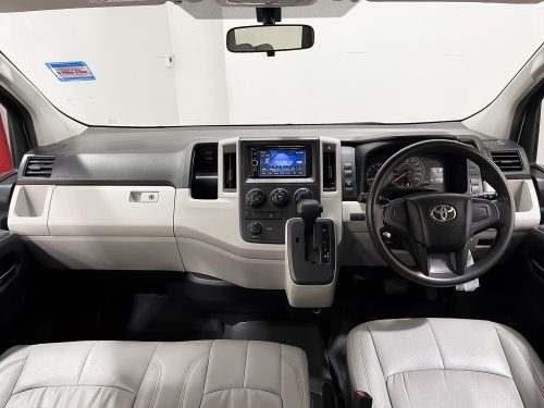 2020 TOYOTA COMMUTER 2.8 [1P2212]