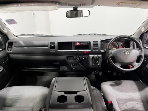 2015 TOYOTA COMMUTER 3.0 D4D [1P2207]