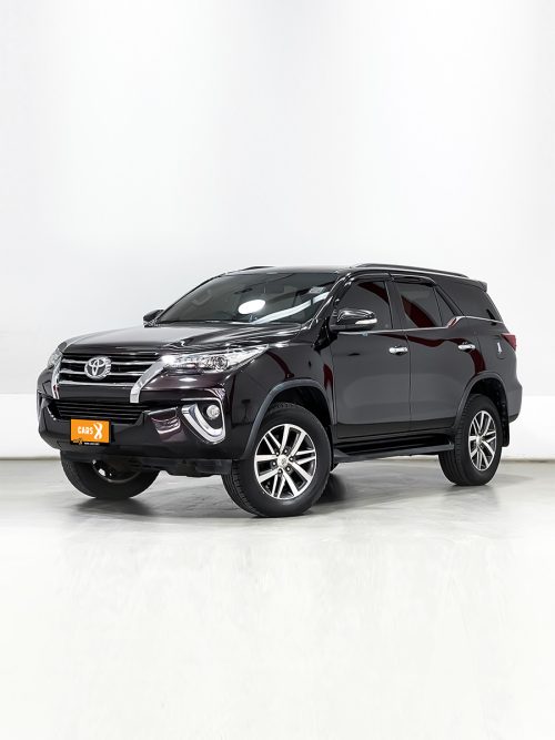 2017 TOYOTA FORTUNER 2.4 V [1P2137V]