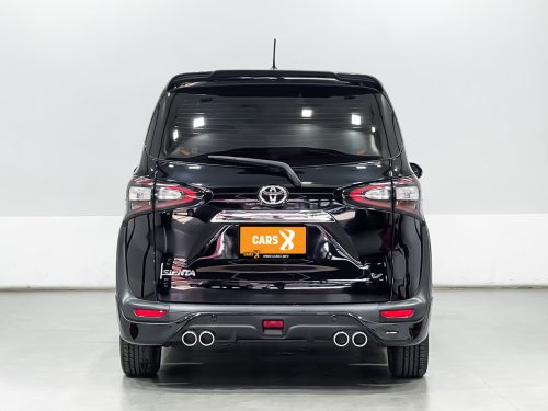 2021 TOYOTA SIENTA 1.5 V [1P2168]