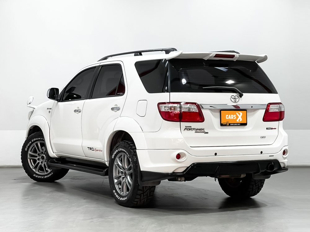 2011 TOYOTA FORTUNER 3.0 TRD SPORTIVO 4WD [1P2249V]*
