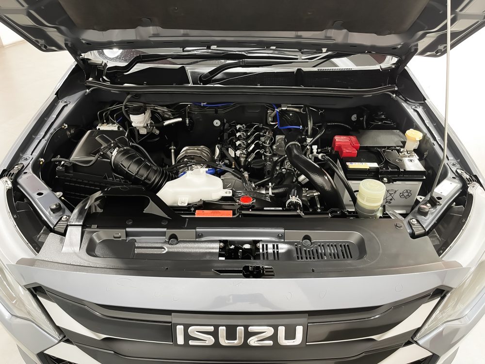 2024 ISUZU D-MAX 1.9 S [1P2220]