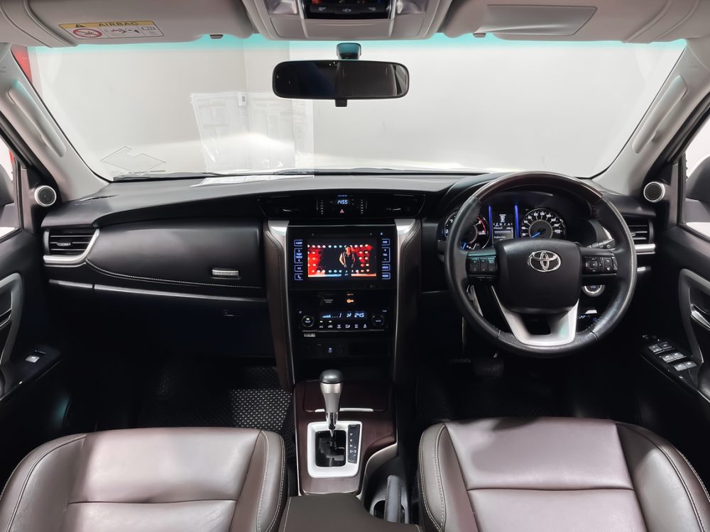 2017 TOYOTA FORTUNER  2.4 V [1N0002V]