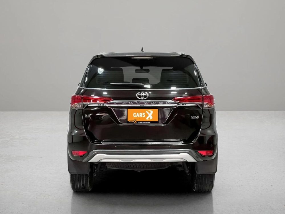 2016 TOYOTA FORTUNER 2.8 V 4WD [1P2338V]