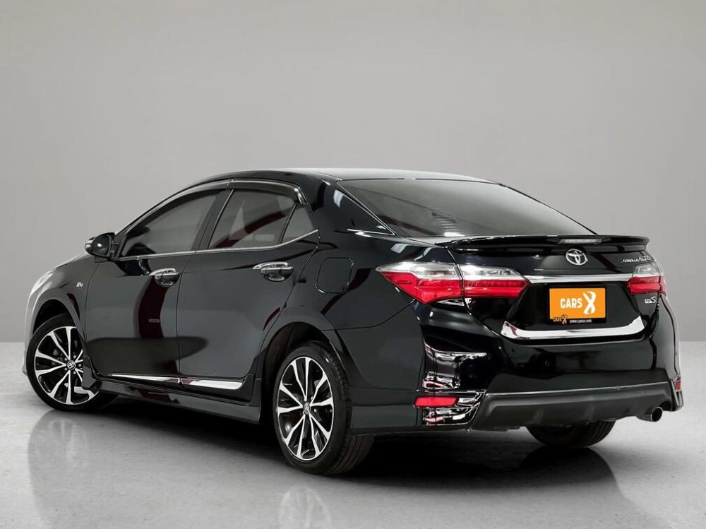 2017 TOYOTA COROLLA ALTIS 1.8 ESPORT [1P2385]