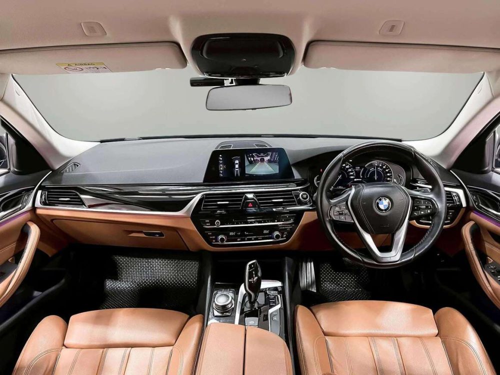 2020 BMW 530e 2.0 ELITE [1P2333]
