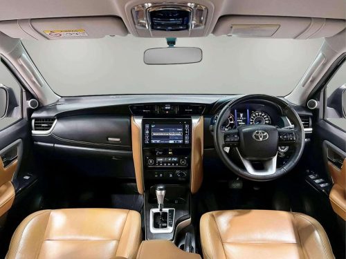 2016 TOYOTA FORTUNER 2.8 V 4WD [1P2338V]