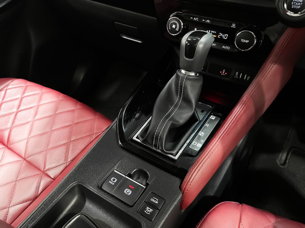 2022 TOYOTA YARIS ATIV 1.2 PREMIUM LUXURY [1P2296V]