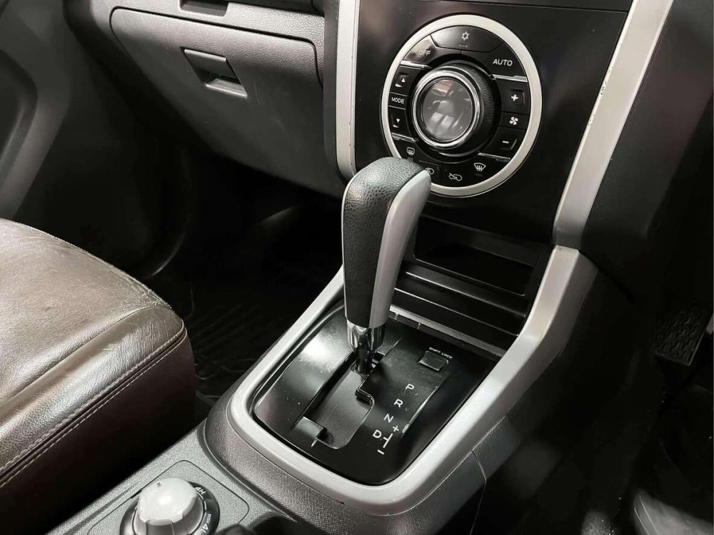 2014 ISUZU D-MAX 3.0 Z-PRESTIGE VCROSS 4WD [1P2324V]