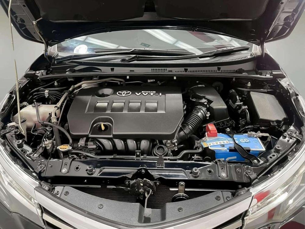 2017 TOYOTA COROLLA ALTIS 1.8 ESPORT [1P2385]